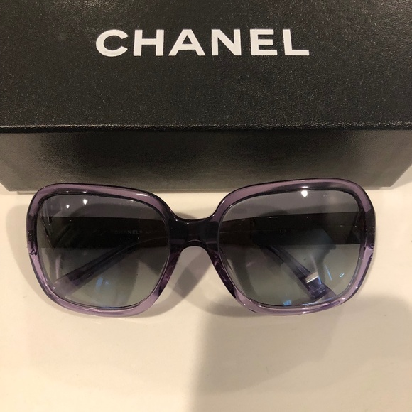 CHANEL SUNGLASSES - Picture 1 of 9
